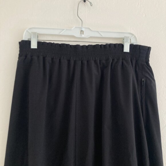 Athleta Savannah Skirt Black Midi Travel Walking Exercise Minimalist Size Large - Picture 3 of 11